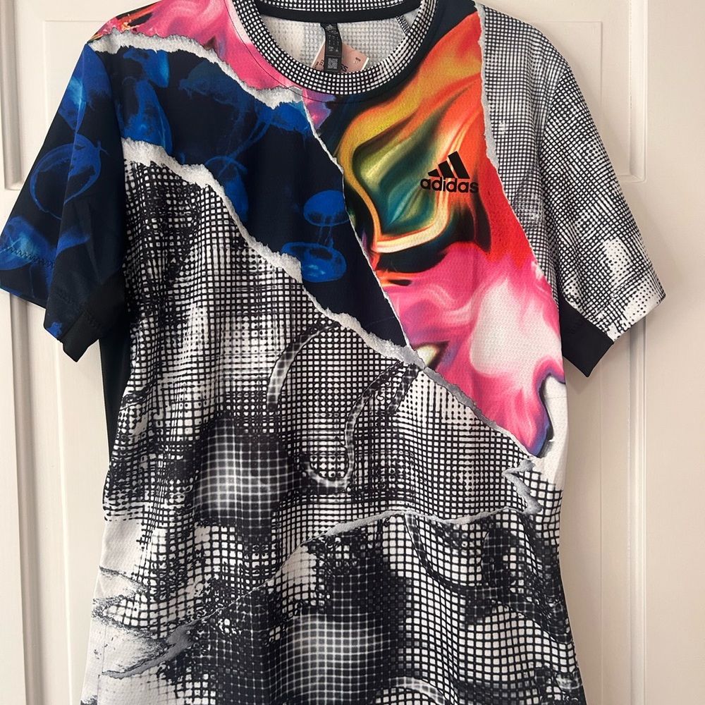 Adidas Multicolor Graphic T-Shirt Men’s Size Large